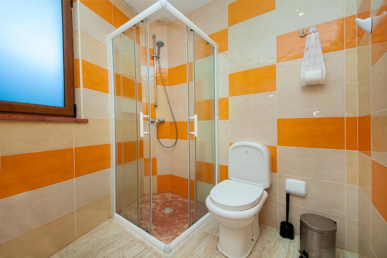H - Montes De Praias Guesthouse Aljezur Bagian luar foto