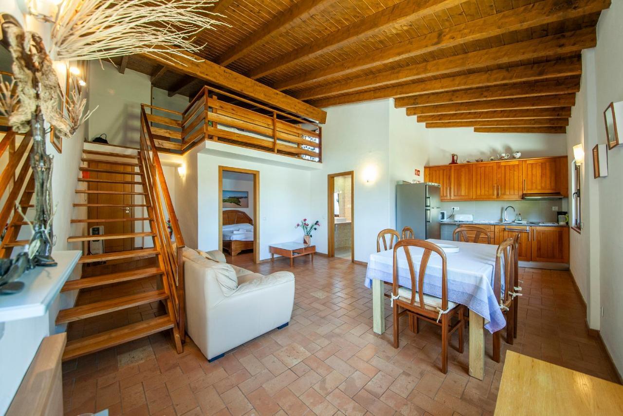 H - Montes De Praias Guesthouse Aljezur Bagian luar foto