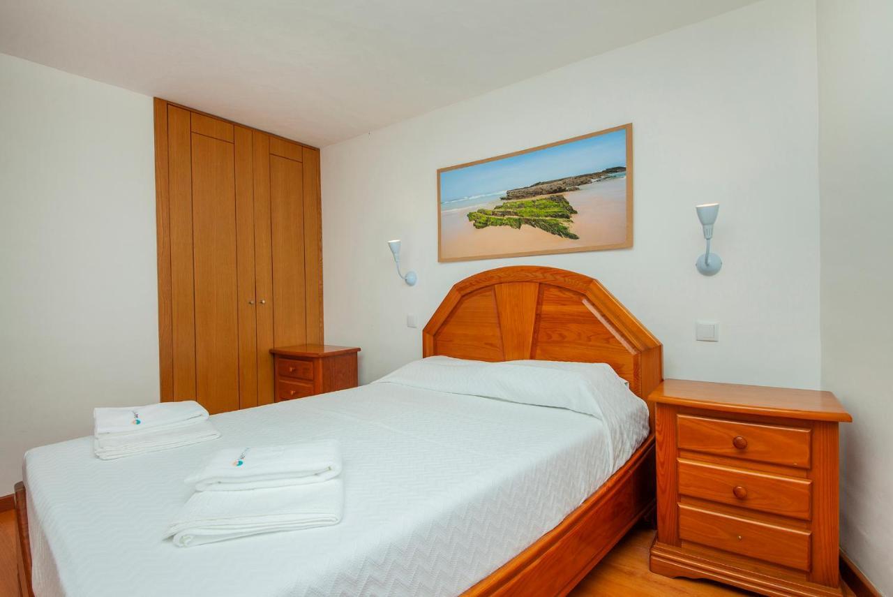H - Montes De Praias Guesthouse Aljezur Bagian luar foto