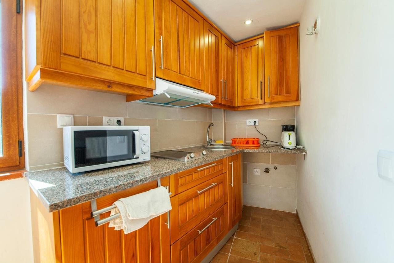 H - Montes De Praias Guesthouse Aljezur Bagian luar foto