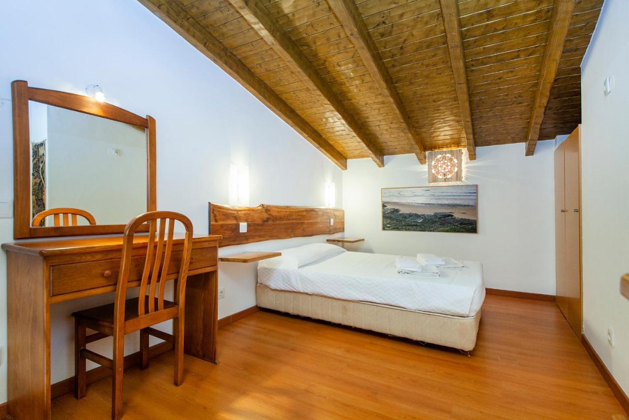H - Montes De Praias Guesthouse Aljezur Bagian luar foto