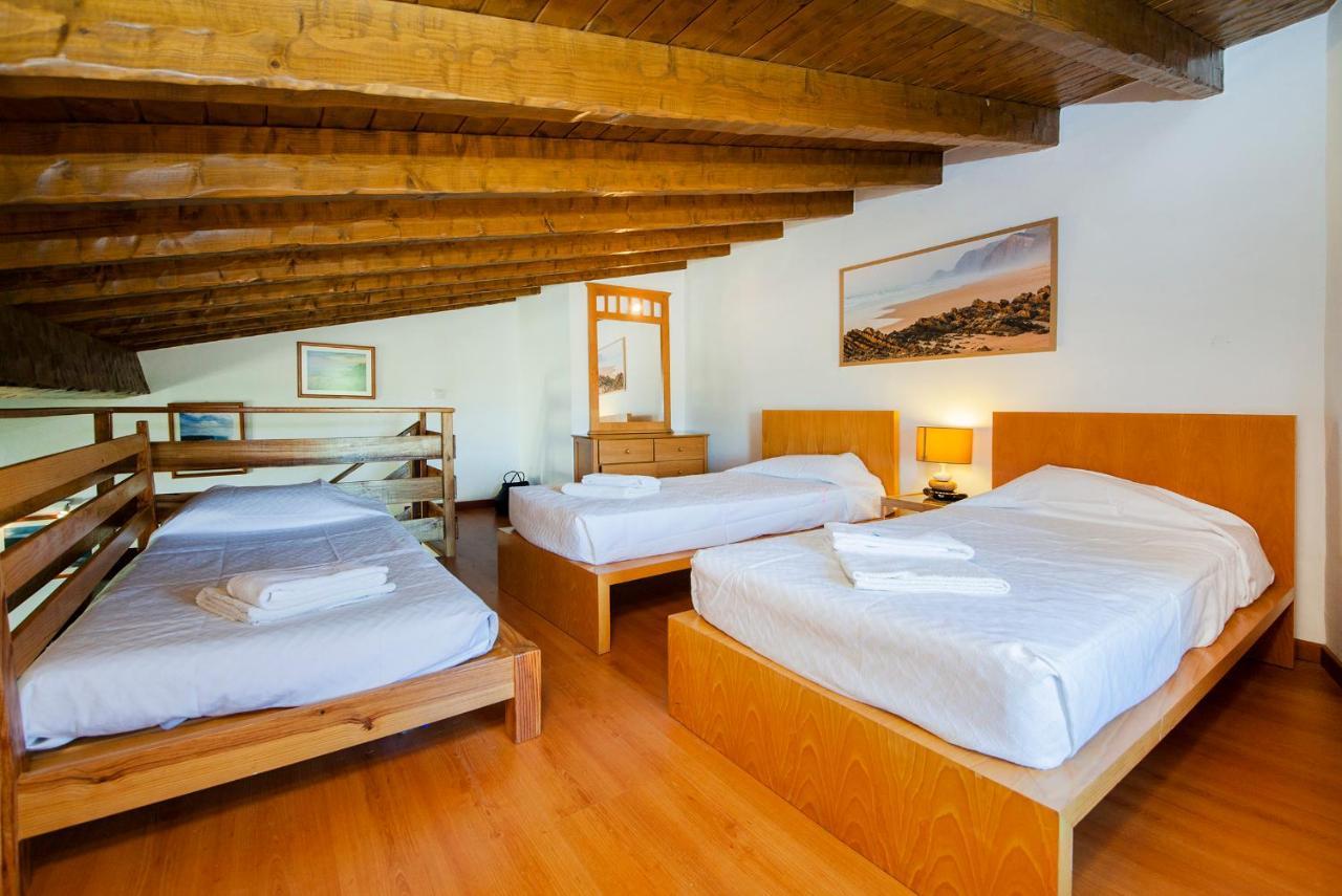 H - Montes De Praias Guesthouse Aljezur Bagian luar foto