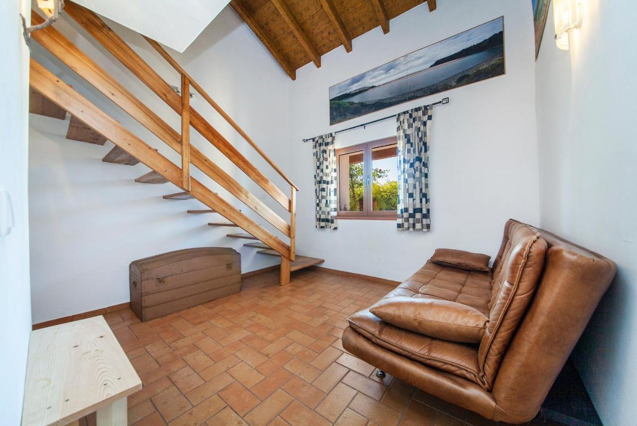 H - Montes De Praias Guesthouse Aljezur Bagian luar foto